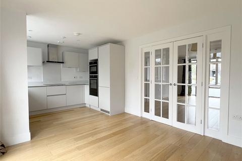 3 bedroom end of terrace house to rent, Eversley Gardens, Kings Worthy, Winchester, Hampshire, SO23