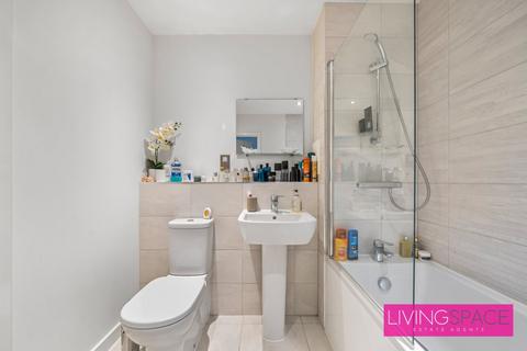 1 bedroom flat for sale, Hampden Road, London