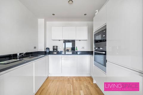 1 bedroom flat for sale, Hampden Road, London