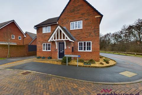 4 bedroom detached house for sale, Monarch Place, Sandbach, CW11