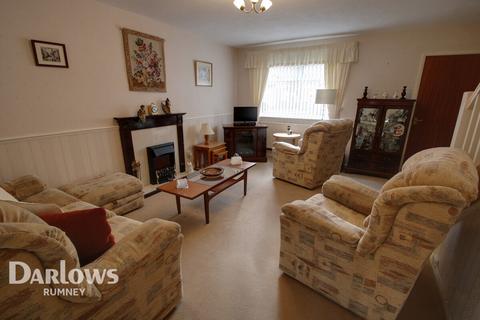 3 bedroom semi-detached house for sale - Meadowsweet Drive, Cardiff