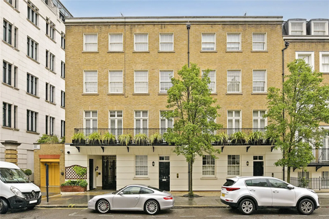 3 bedroom house to rent - Dorset Mews, London SW1X