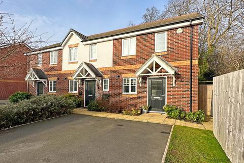 2 bedroom end of terrace house for sale, Cooper Drive, Knowle, B93