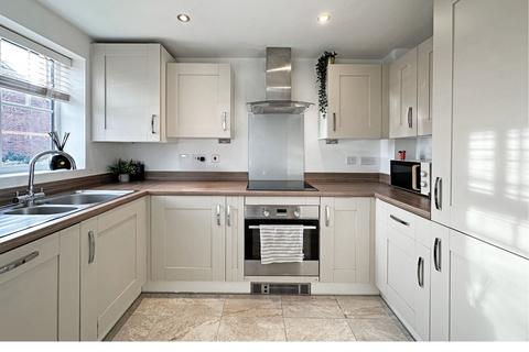 11 Cooper Drive, Knowle, Solihull, B93 0FG