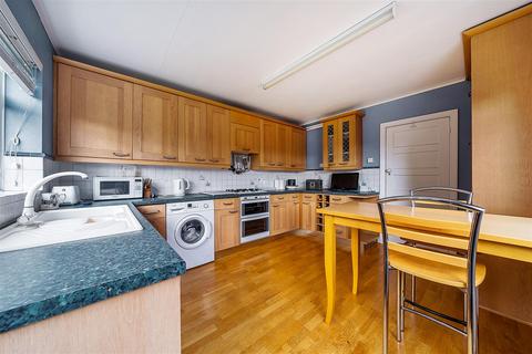 3 bedroom end of terrace house for sale, Wolsey Drive, Kingston Upon Thames KT2