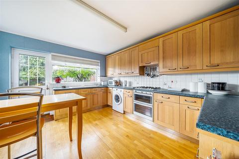 2 Wolsey Drive, Kingston Upon Thames, KT2 5DN