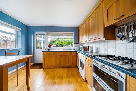 2 Wolsey Drive, Kingston Upon Thames, KT2 5DN