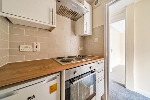 2 bedroom apartment for sale, Clarendon Road, Redhill, Surrey