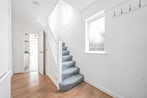 4 bedroom end of terrace house to rent, Hollybush Road, Kingston Upon Thames KT2