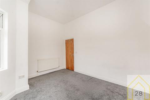 3 bedroom flat for sale, Chester Road, London E7