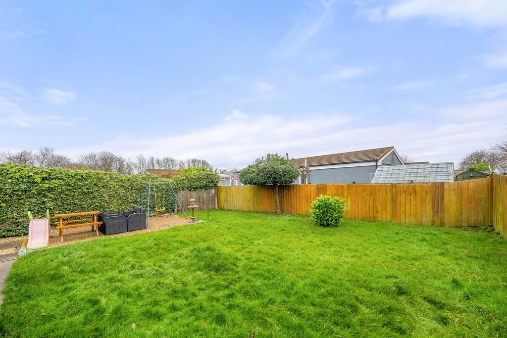 Seaholme Road, Mablethorpe LN12 3 bed detached bungalow for sale £199,950