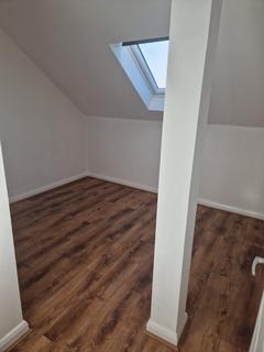 2 bedroom flat to rent, Flat , - Park Street, Luton