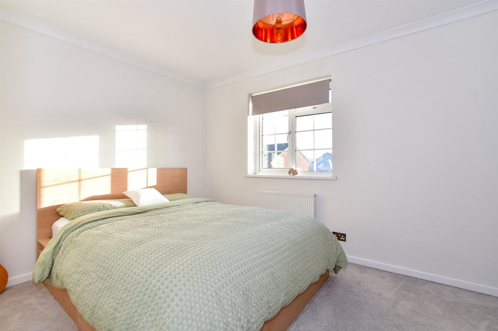 Ritch Road, Snodland, Kent 3 bed semidetached house for sale £350,000