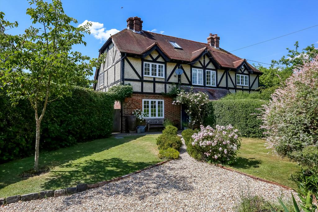 Longparish, Andover, Hampshire, SP11 4 bed semidetached house for sale