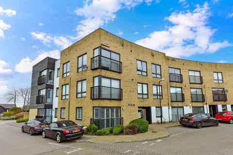 2 bedroom apartment for sale, Southfields Green, Gravesend, Kent