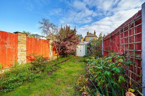 120 Elm Road, Kingston Upon Thames, KT2 6HU
