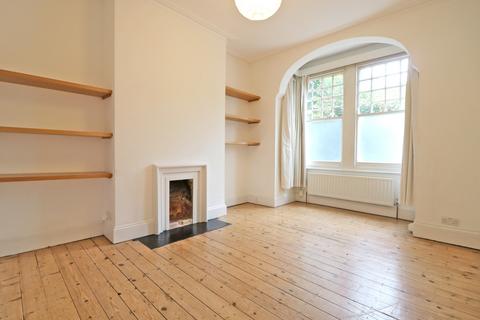 12 Bernard Avenue, London, W13 9TG