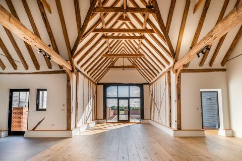 4 bedroom barn conversion to rent, Unwin Close, Little Yeldham CO9