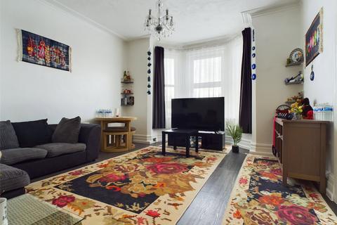 Flat 3, 23 Harvey Road, Bournemouth, BH5 2AD