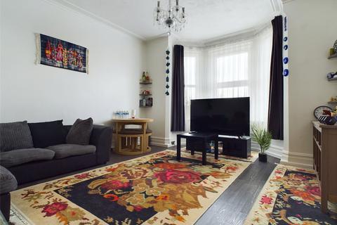 Flat 3, 23 Harvey Road, Bournemouth, BH5 2AD