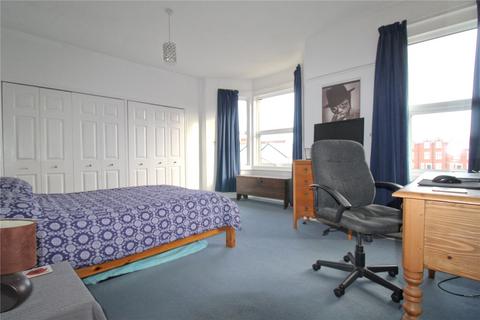 6 Frome Road, Trowbridge, BA14 0DA