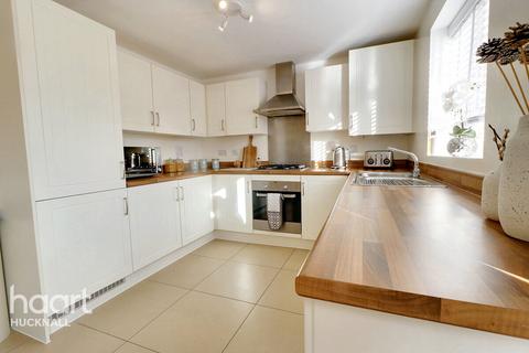 67 Albert Close, Hucknall, Nottingham, NG15 7UZ