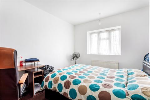 91 Beecholme Estate, London, E5 9NT
