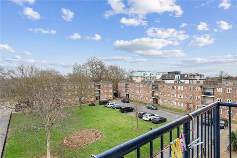 91 Beecholme Estate, London, E5 9NT