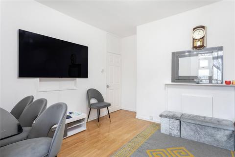 91 Beecholme Estate, London, E5 9NT