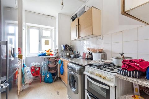 91 Beecholme Estate, London, E5 9NT