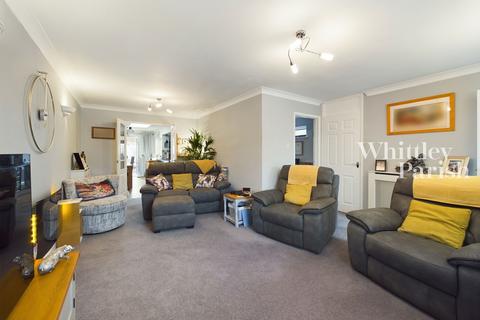 2 Beech Close, Scole, Diss, IP21 4EH
