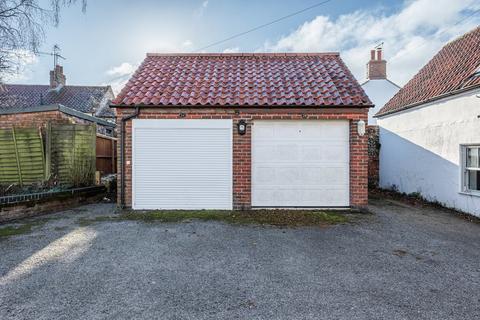 2 bedroom semi-detached house for sale, Holt