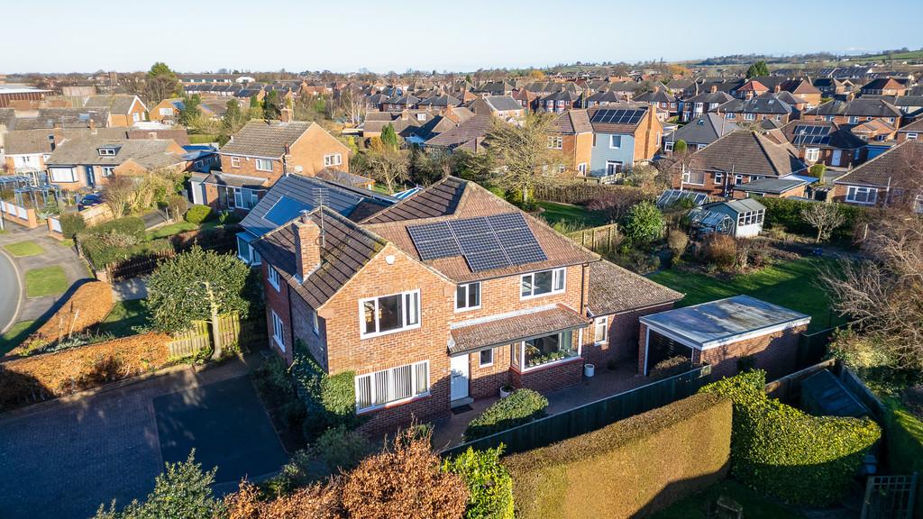 Colstan Road, Northallerton 4 bed detached house £550,000