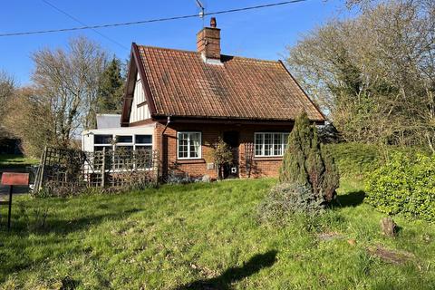 3 bedroom detached house for sale, Straight Road, Stowmarket IP14