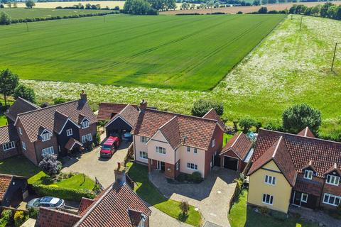 5 bedroom detached house for sale, Tudor Court, Stowmarket IP14