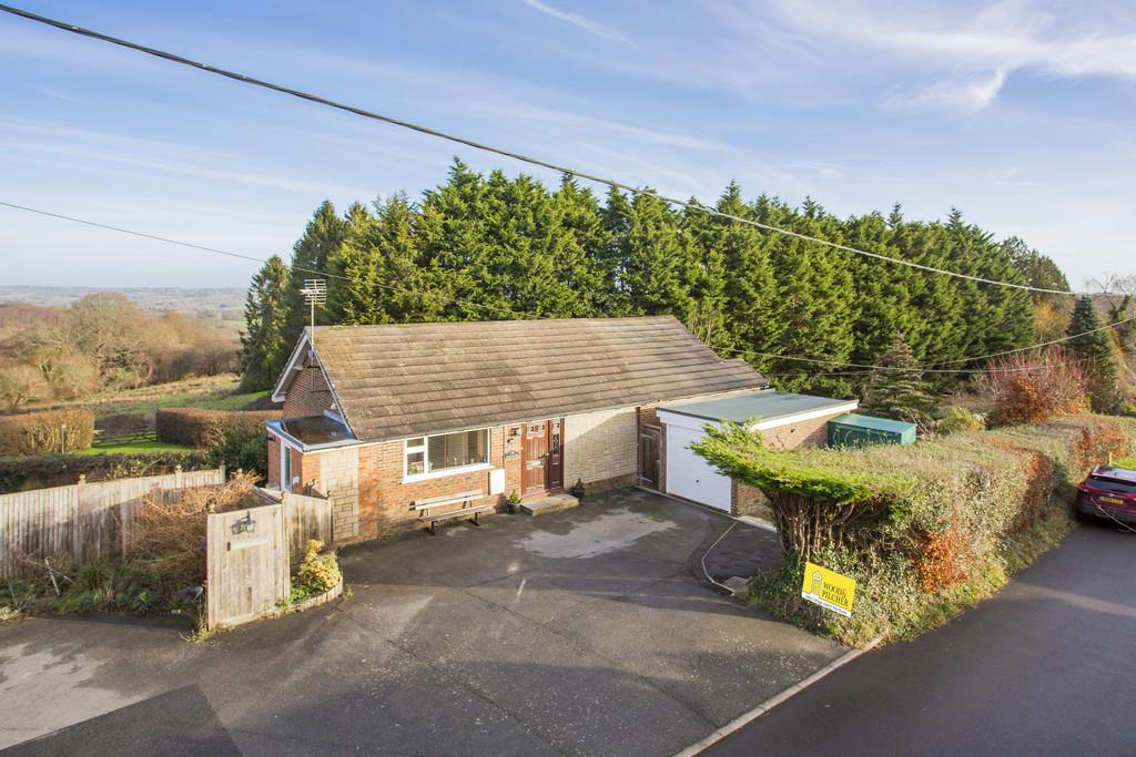 Vicarage Road, Burwash Common... 4 bed detached house for sale £579,950