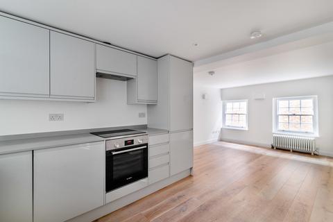 2 bedroom apartment to rent, Hanover Place, Covent Garden WC2