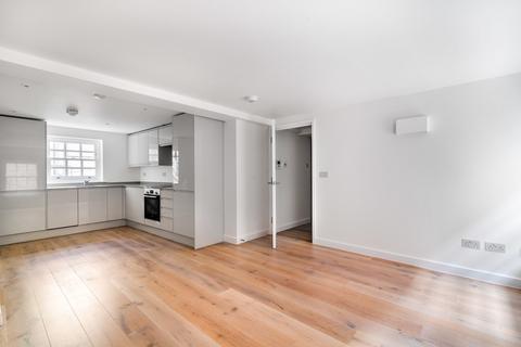 2 bedroom apartment to rent, Hanover Place, Covent Garden WC2