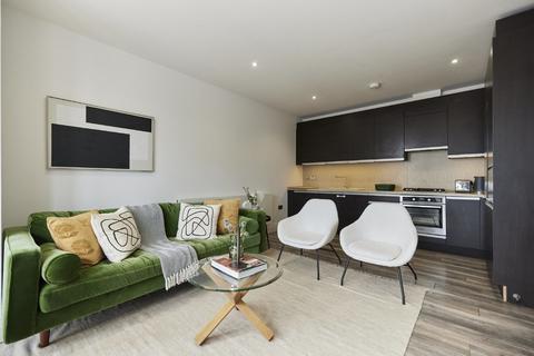 2 bedroom apartment for sale, Park House, London NW10