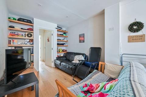 2 bedroom flat for sale, Steedman Street, Elephant and Castle, London, SE17