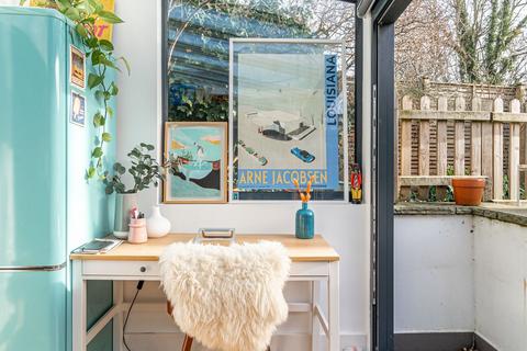 2b Ridge Road, London, N8 9LG