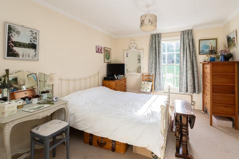 Ellerslie Guildford Road, Westcott, Dorking, RH4 3QE