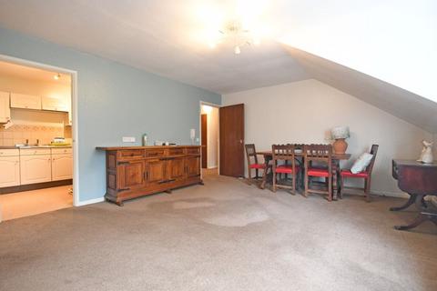 1 bedroom flat for sale, Priory Court, Wellington TA21