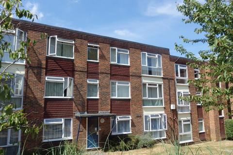 1 bedroom apartment for sale, Mill Road, Epsom