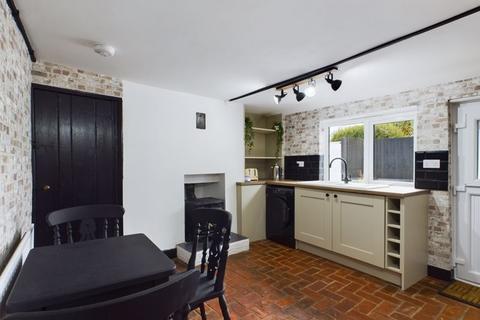 2 bedroom cottage for sale, 79 Main Road, Hundleby, Spilsby