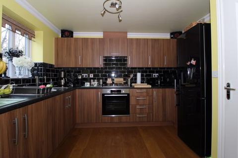 3 bedroom terraced house for sale, Catches Drive, Bloxwich, Walsall, WS3 2LQ