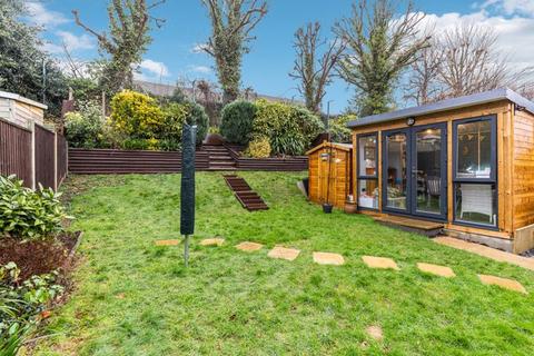 7 Chequer Lane, Redbourn, St Albans, AL3 7NH