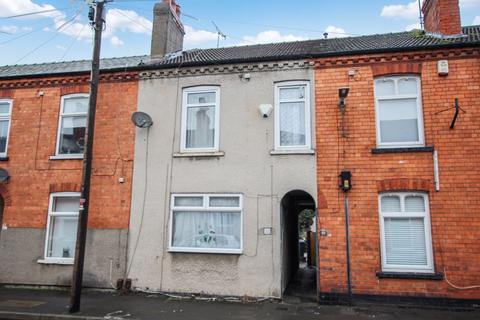 3 bedroom terraced house for sale, Thesiger Street, Lincoln