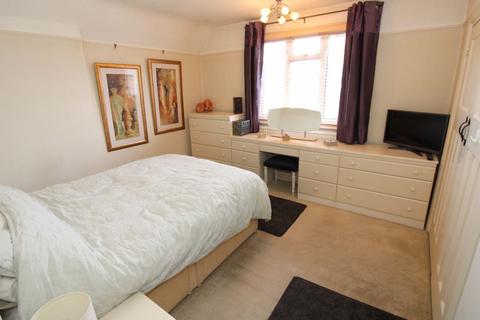 51 Salisbury Road, Banstead, SM7 2DP