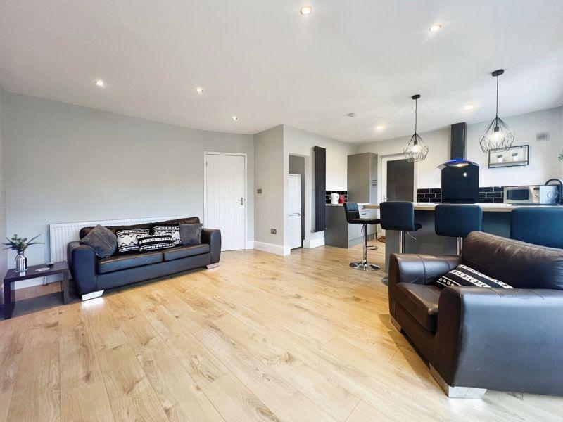 Lounge onto Kitchen